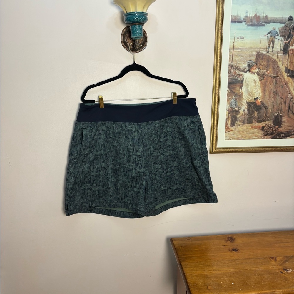 Women's Activewear Shorts